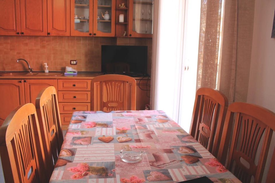 Casa Elefteria & Viron Apartment in Vlorë County, Albania