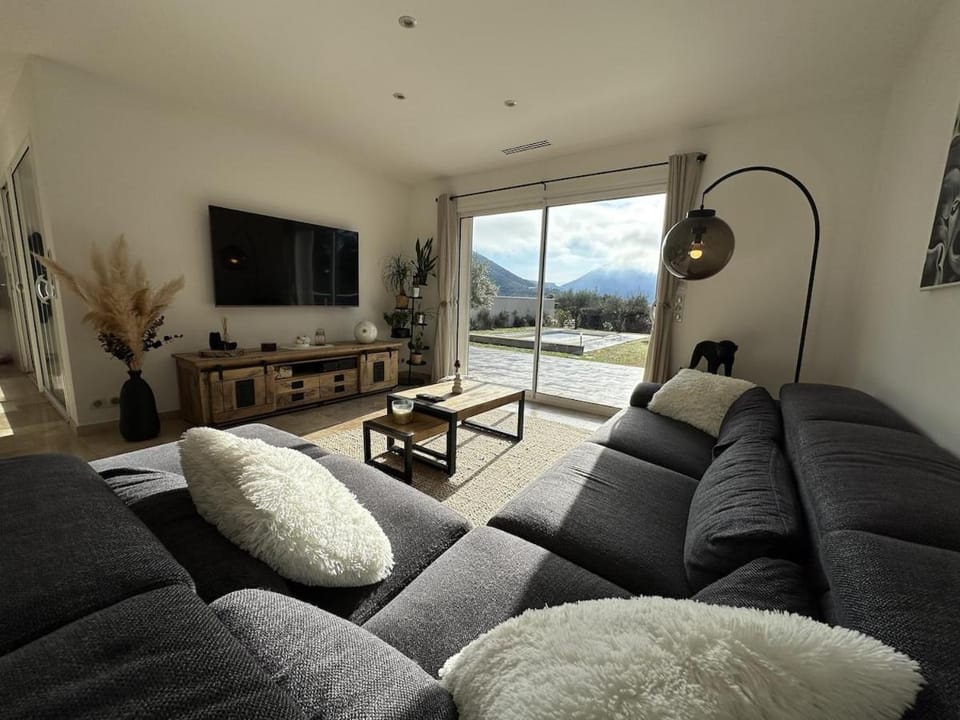 Location en Provence - Vue Ventoux Villa in Malaucène