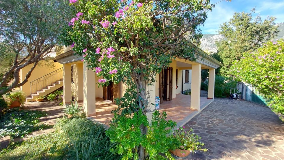 Casa delle bouganville Apartment in Cala Gonone