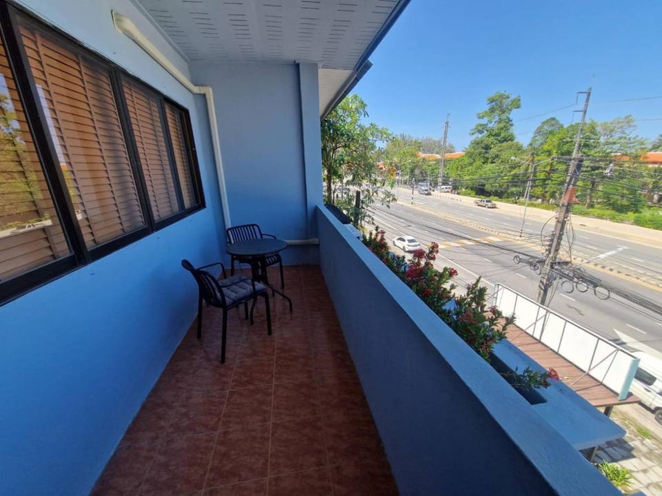 View (from property/room), Balcony/Terrace