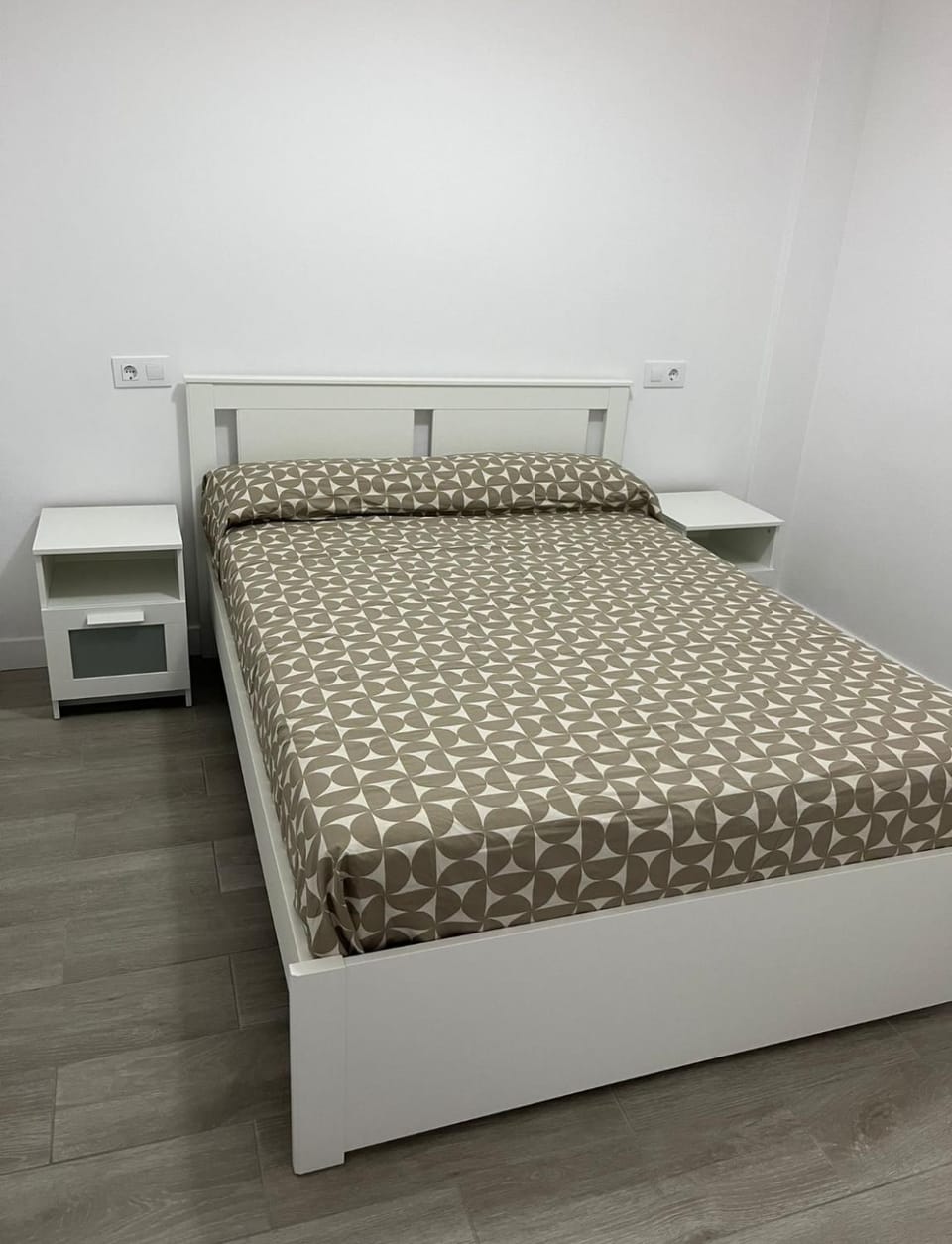 Vivienda Ares Centro 2 Apartment in Galicia