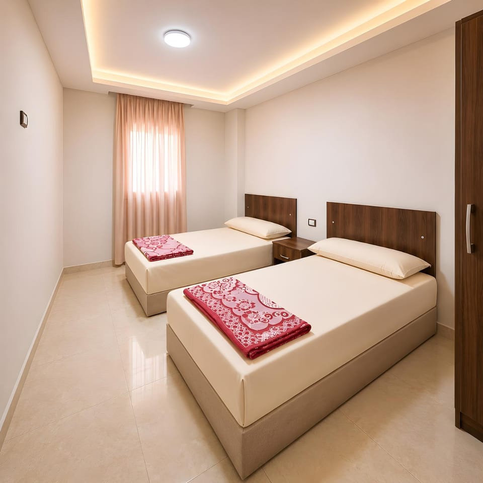Photo of the whole room, Bedroom