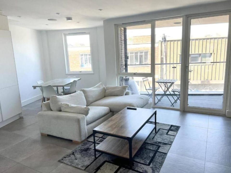 Balcony/Terrace, Living room