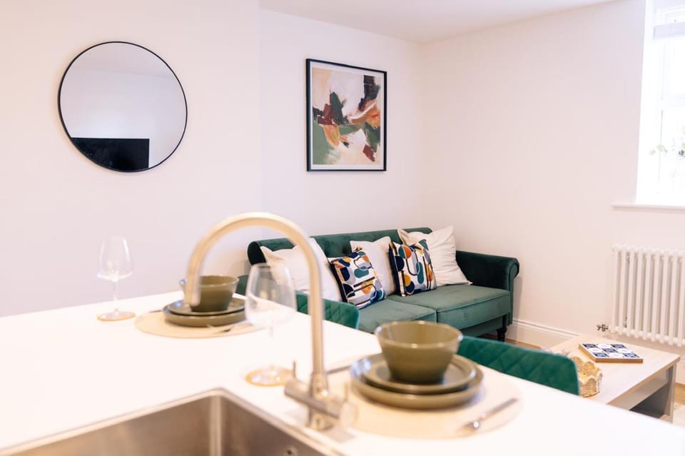 The Spa Town Loft Apartment in The Pavilion Gardens