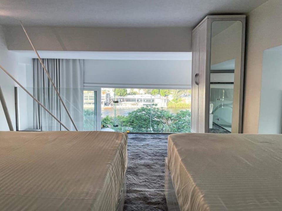 Bed, View (from property/room), Bedroom