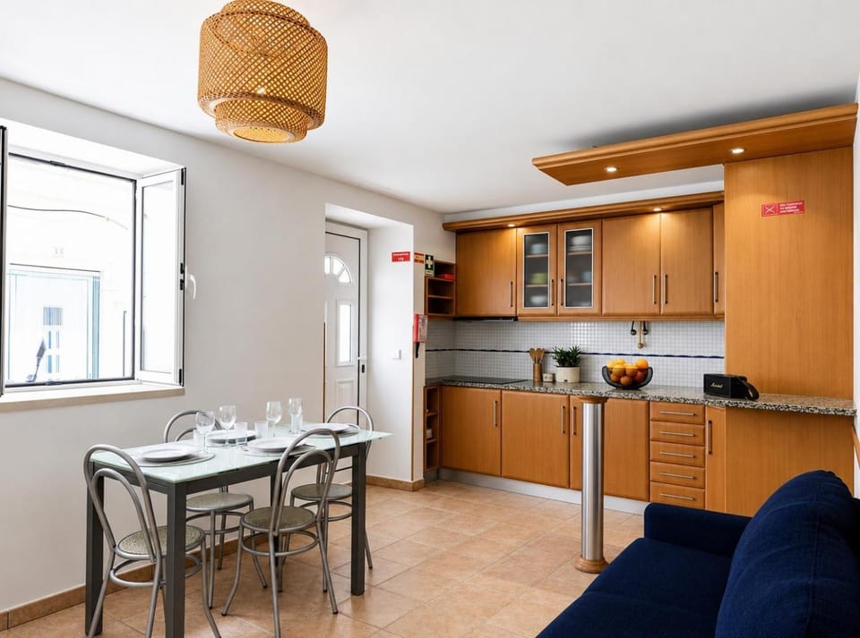 Kitchen or kitchenette, Living room, Dining area, stove