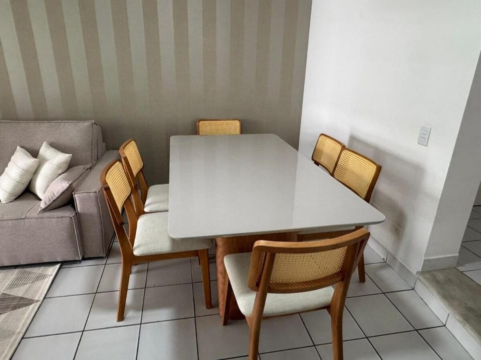 Apartamento em Pitangueiras Guarujá SP Apartment in State of São Paulo