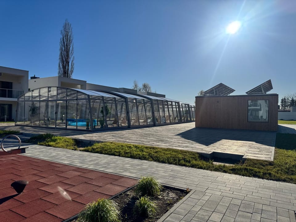 Sauna, Swimming pool, sunbed