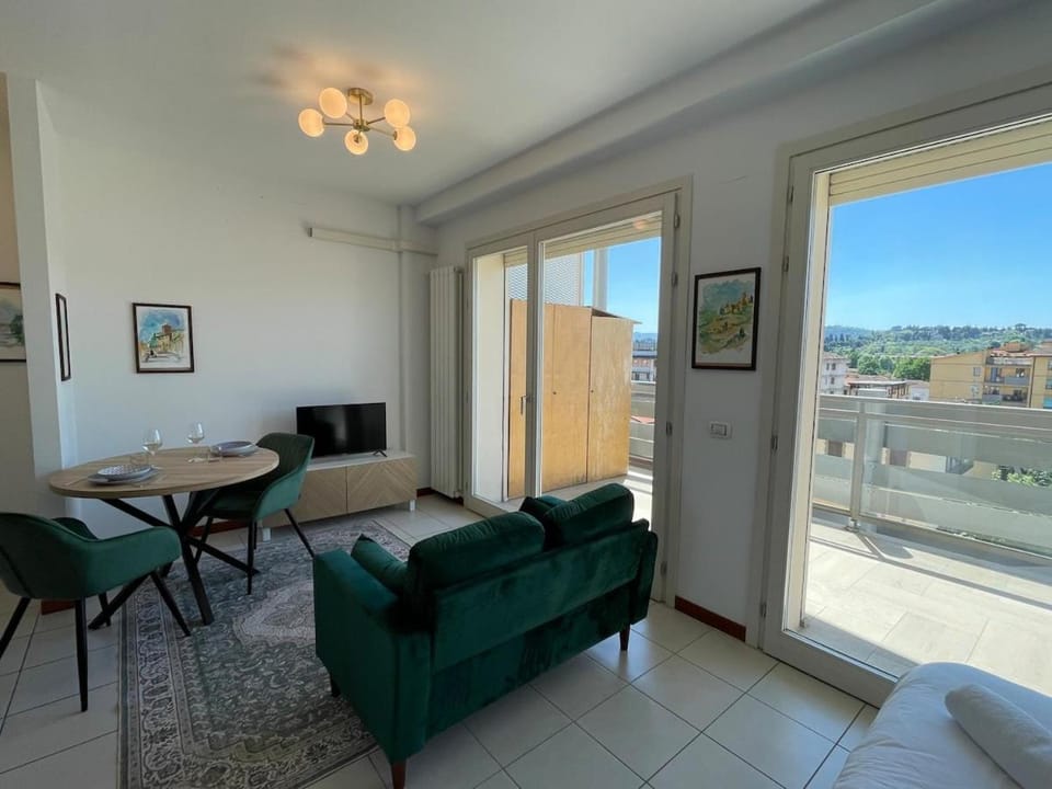 Balcony/Terrace, Living room, Seating area, Dining area