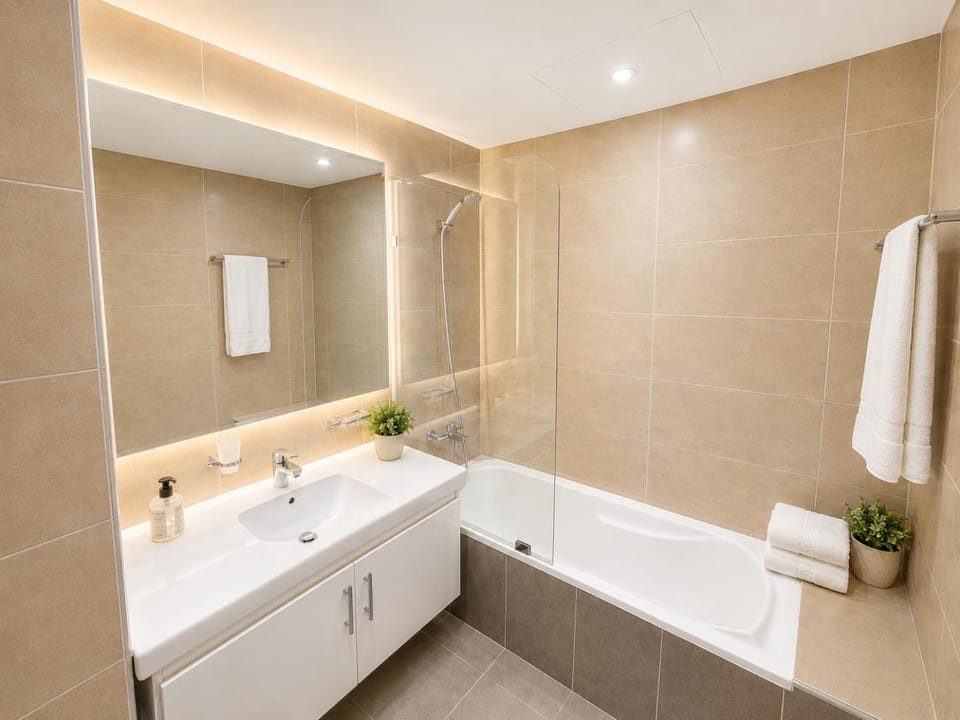 Shower, Bathroom, Bath, towels