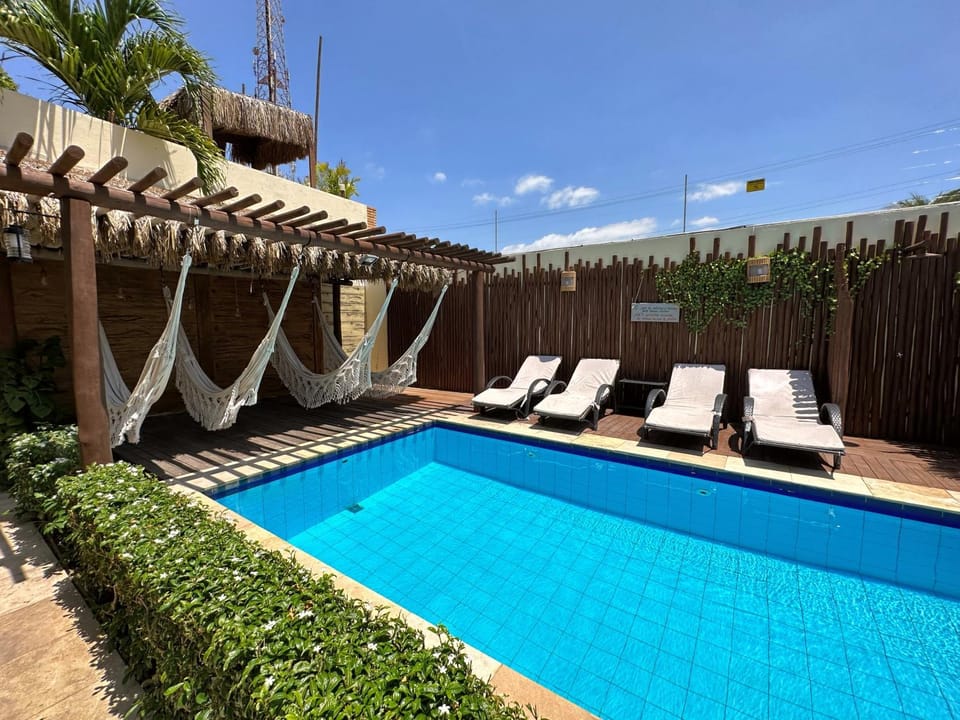 Day, Swimming pool, sunbed