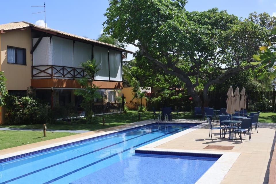 Swimming pool, Swimming pool