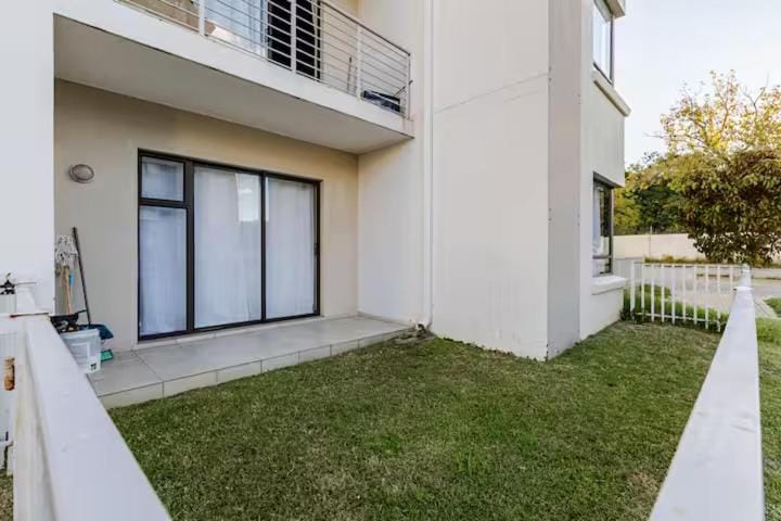 Property building, Garden