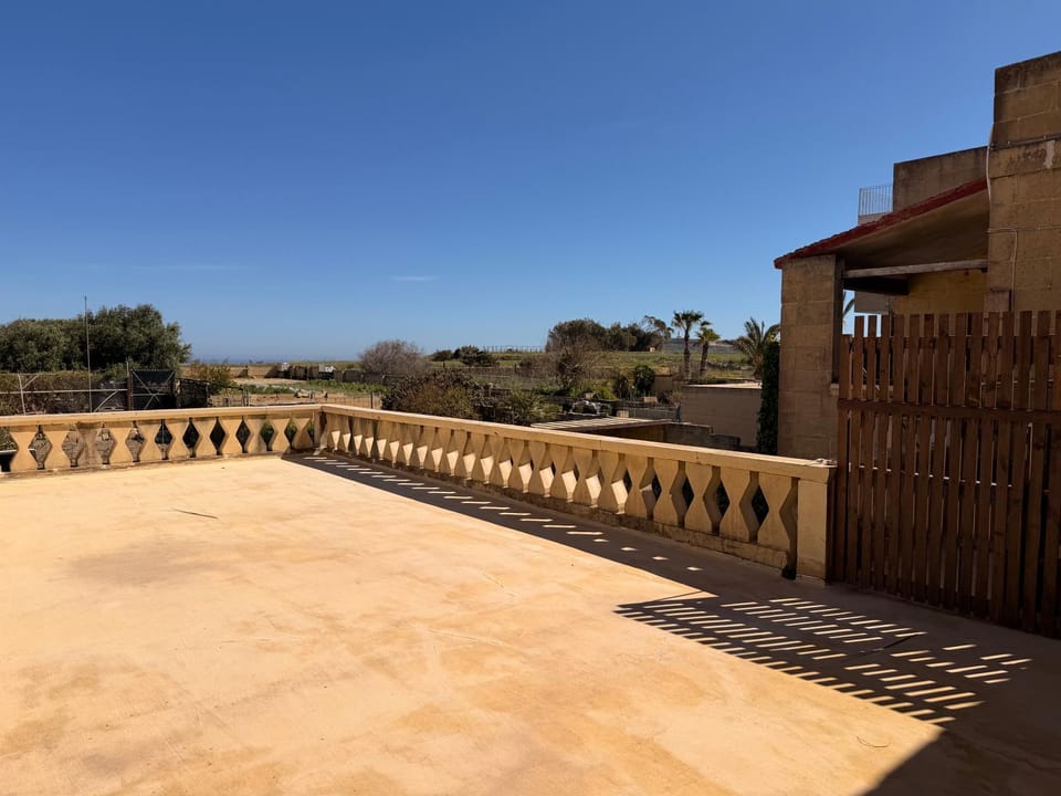 Stella & Stone Guesthouse Bed and Breakfast in Malta
