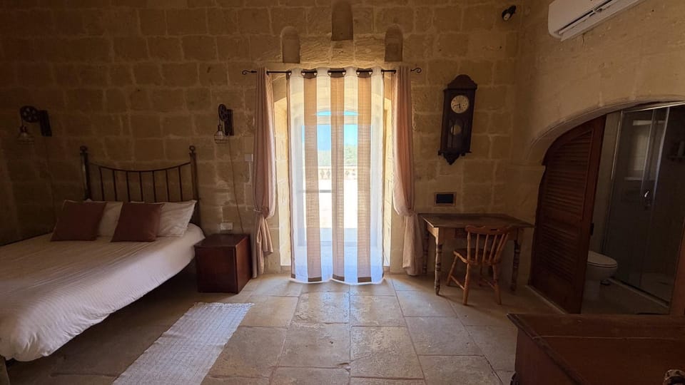 Stella & Stone Guesthouse Bed and Breakfast in Malta
