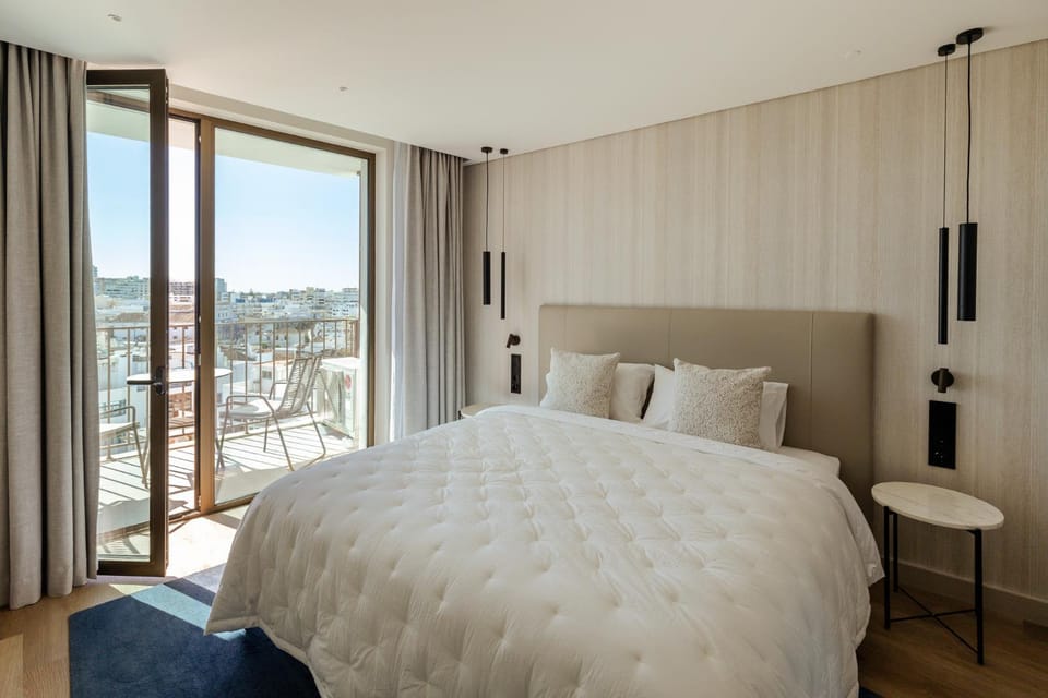 The Downtown Largo do Carmo Apartment in Faro