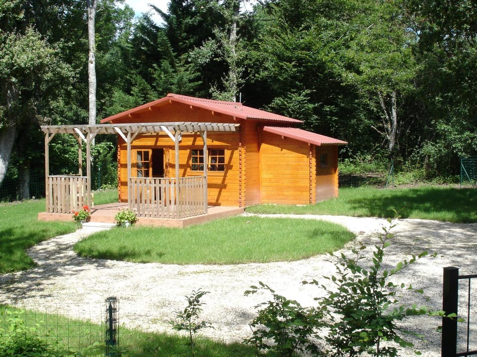 Chalet l'écureuil Chalet in Bourgogne-Franche-Comté