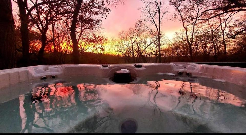 Bubbles in the Woods Villa in Eden Prairie