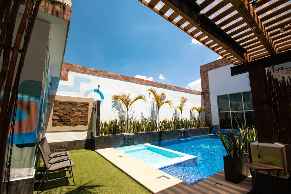 Swimming pool