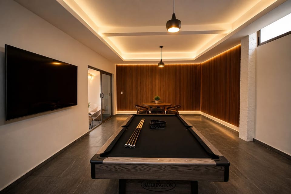 Communal lounge/ TV room, Billiard, Game Room