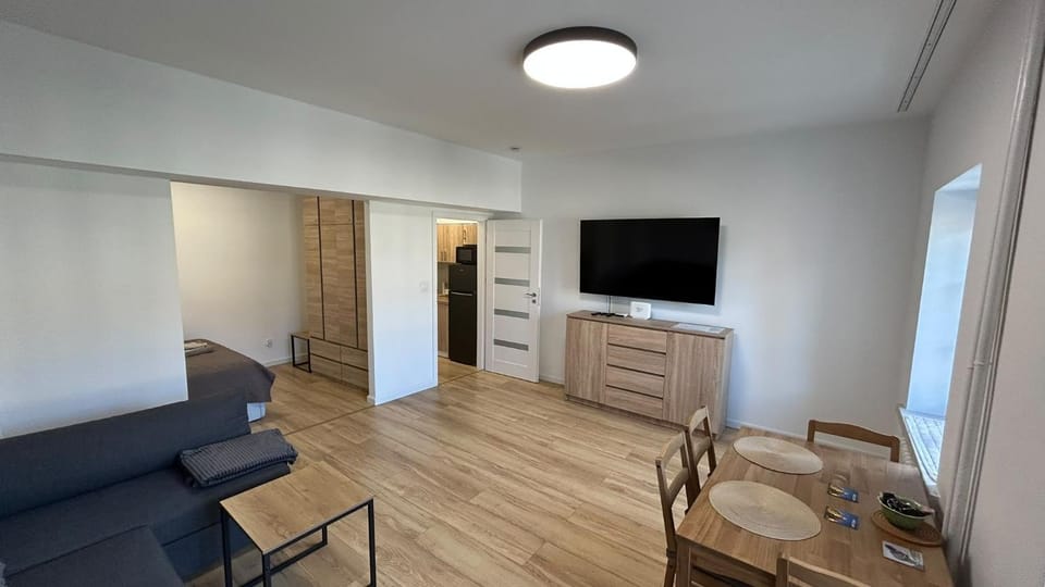 Nowy apartament 40 m2 z oszałamiającym widokiem na Rynek Apartment in Wroclaw