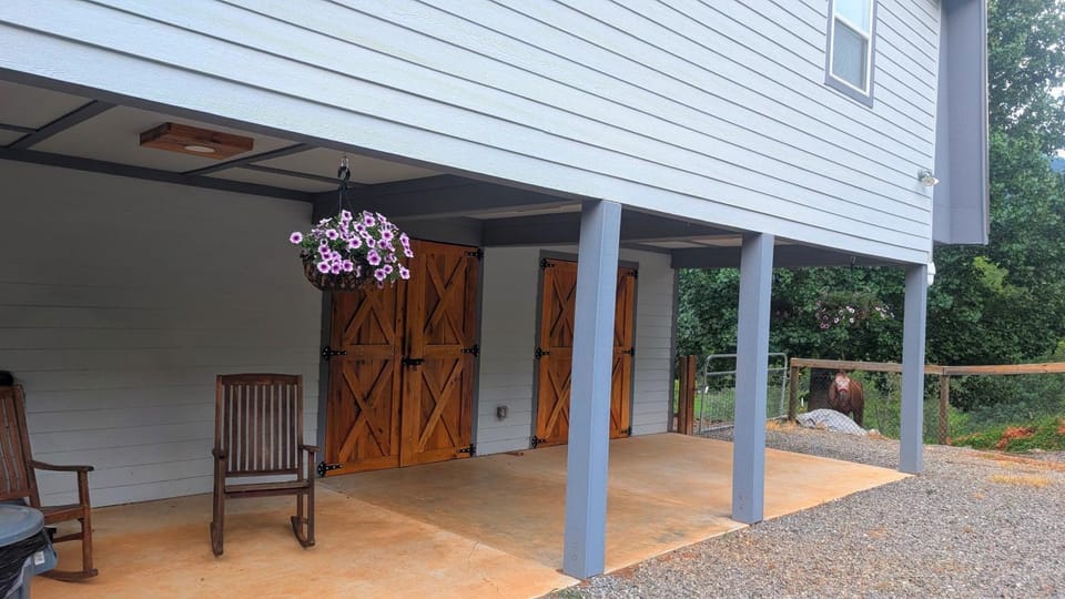 Barn Guest House House in North Carolina