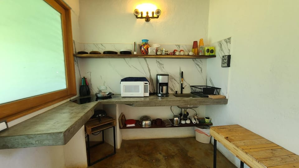 Coffee/tea facilities, Kitchen or kitchenette