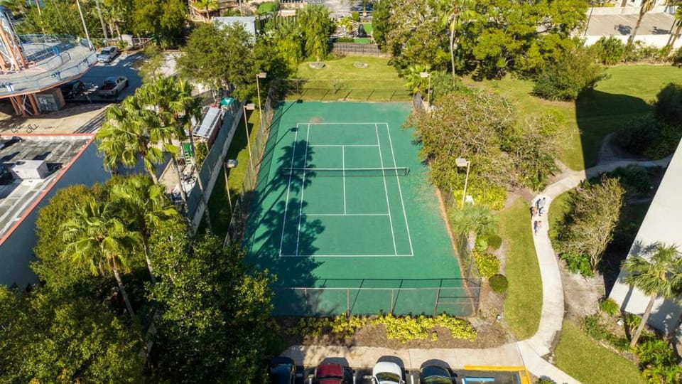 Tennis court