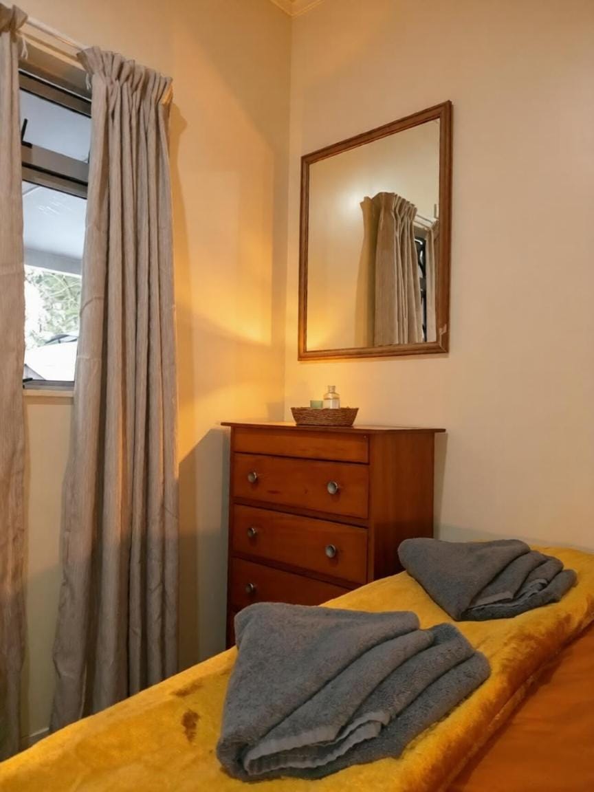 Eco Lodge Pakowhai Hostel in Havelock North