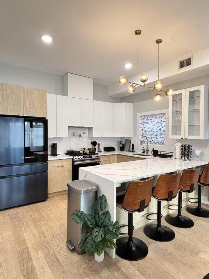 LUXE Penthouse | Parking | Mins to NY & MetLife! Apartment in Jersey City