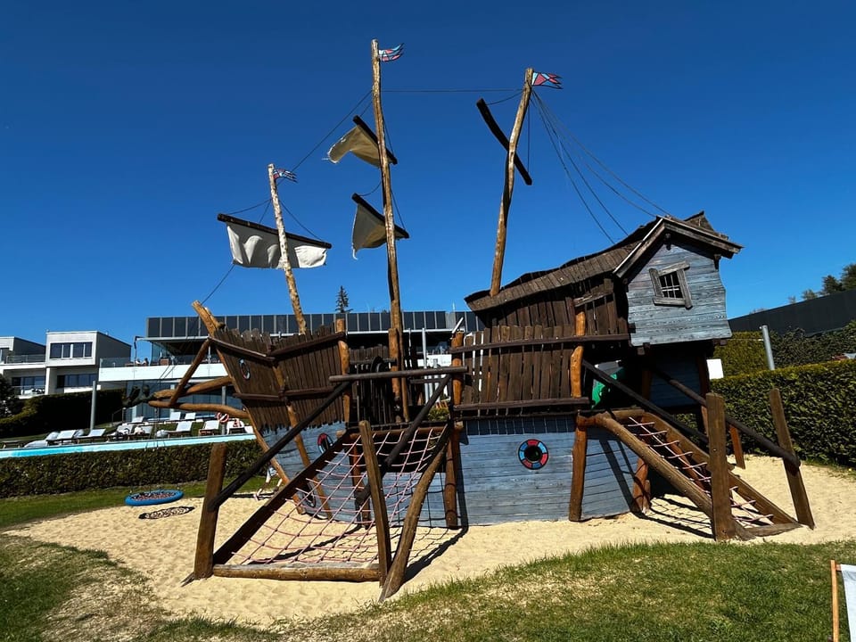 LakeView 59 Lemon Resort Spa Apartment in Lesser Poland Voivodeship