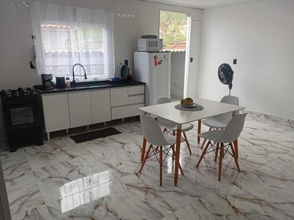 linda casa em Praia Grande Mangaratiba RJ Apartment in Mangaratiba
