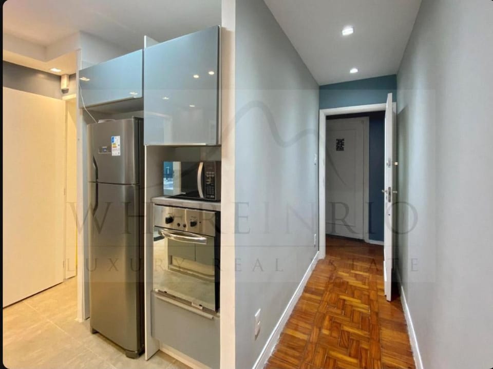 Espectacular condo 2 quartos 1 cuadra da praia Apartment in Rio de Janeiro