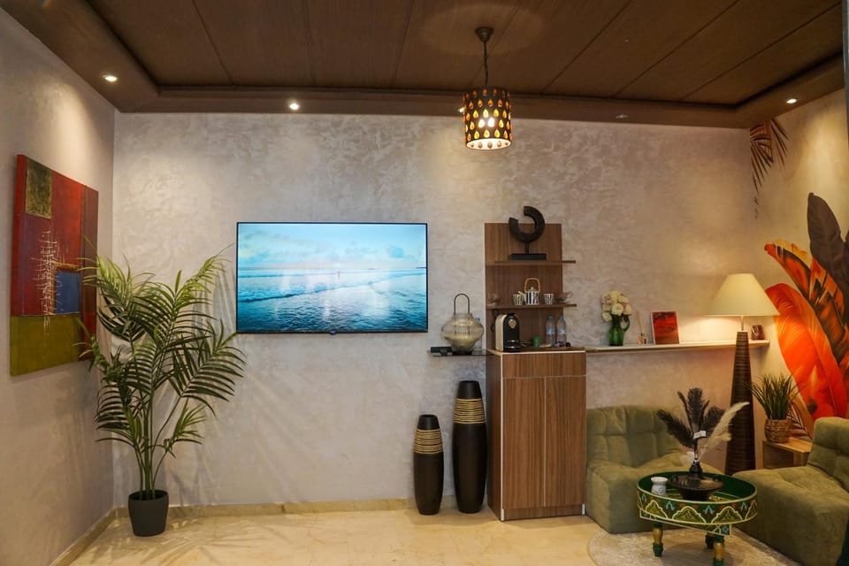 Appartement moderne avec piscine privée à 2 min de la corniche Apartment in Rabat-Salé-Kénitra