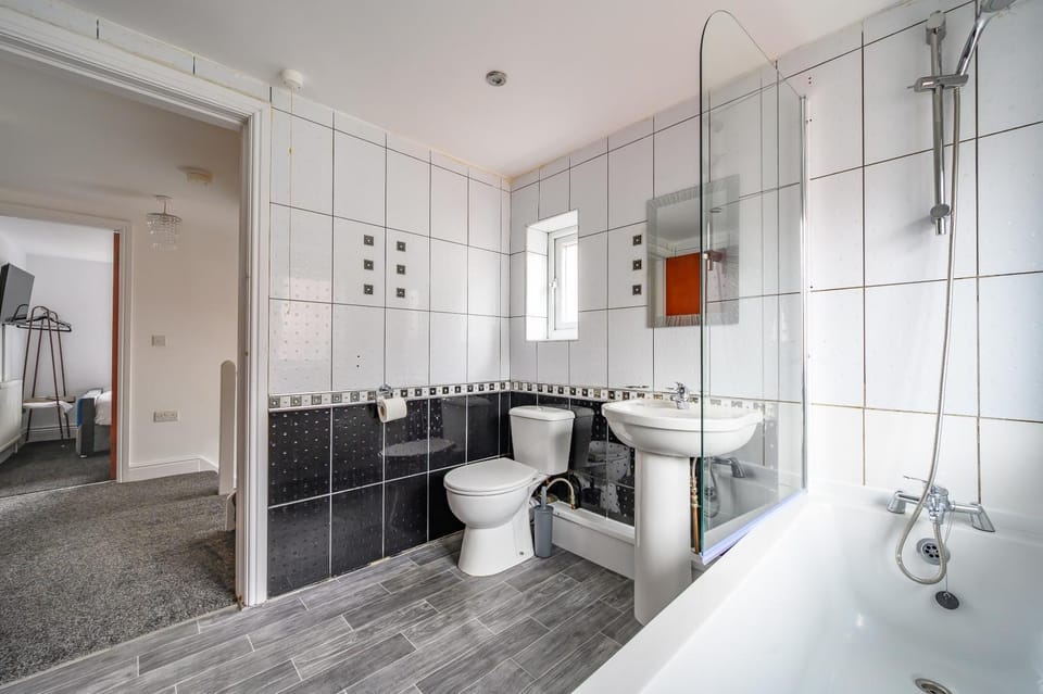 11HS3- for your most relaxed & cosy stay Vacation rental in Leeds