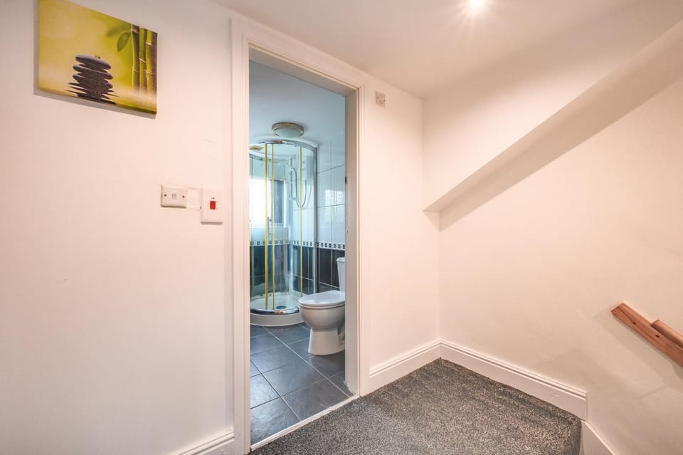 11HS6 - Decompressing & Unwinding Headingley Stay Vacation rental in Leeds