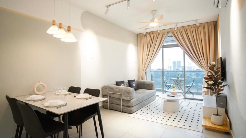 Dorsett Waterfront Subang by Guestonic Apartment in Subang Jaya