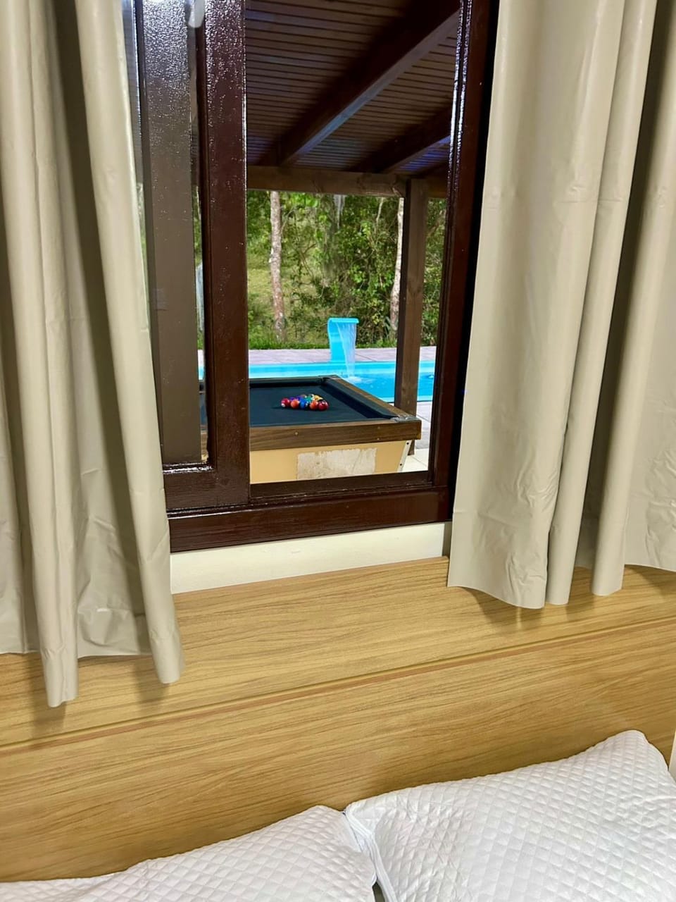 Sítio Casa Chalé Gratidão em Imaruí Chalet in State of Santa Catarina