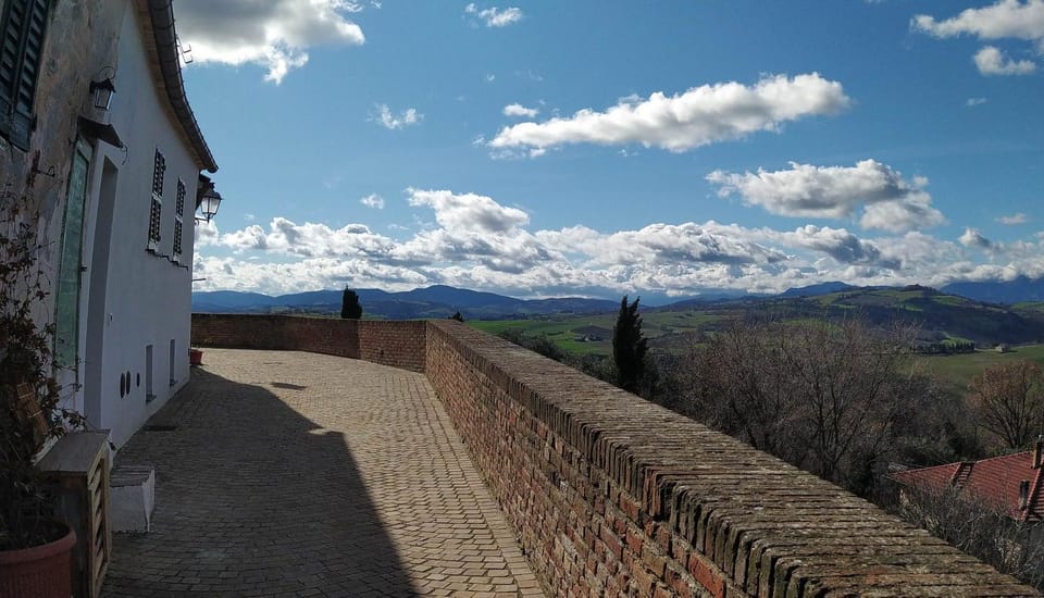 Casa del borgo House in Marche
