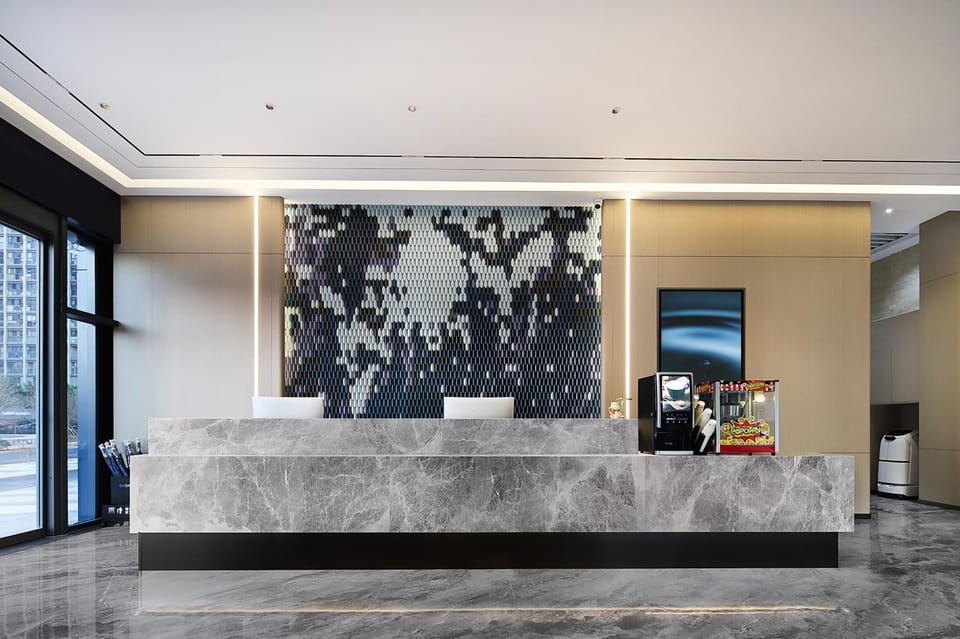 欢漫酒店昆明高铁南站大学城店 Hotel in China