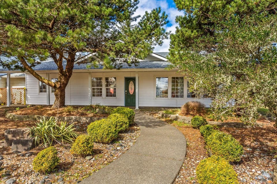 Comfy Home near the Ocean Great for Family Fun House in Ocean Shores