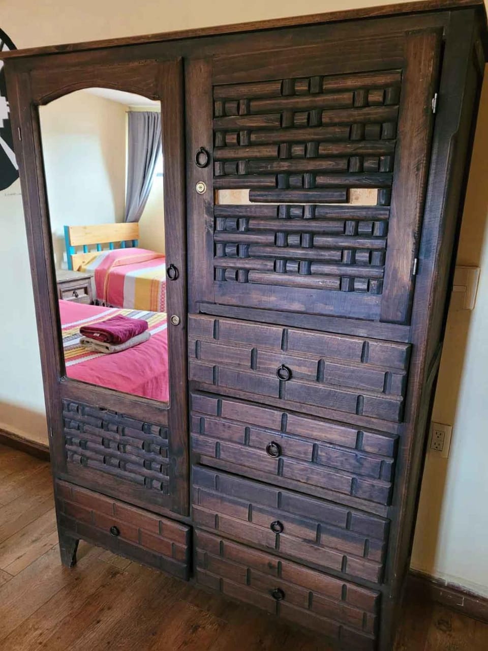 wardrobe