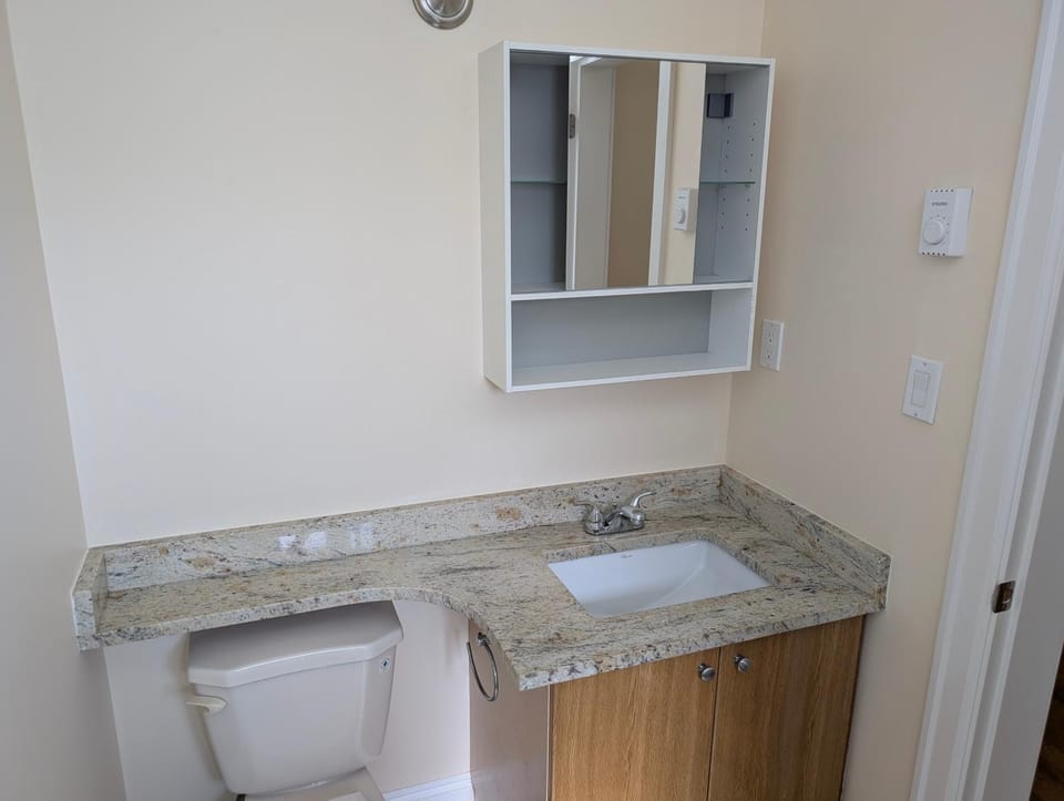 Langara Oakridge Bed and Breakfast in Vancouver