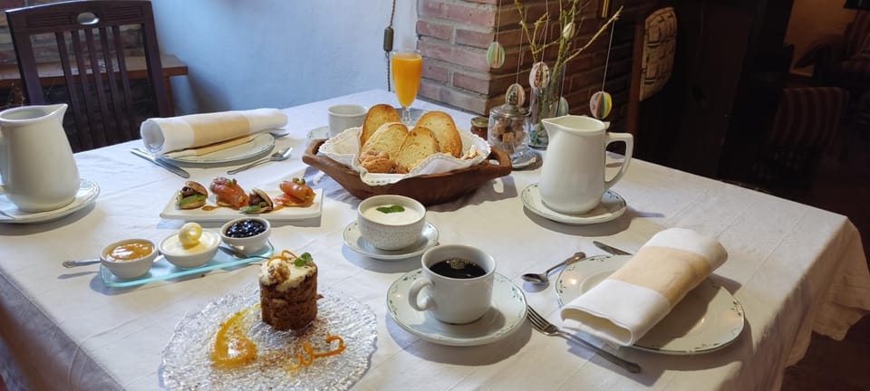 Breakfast, Continental breakfast