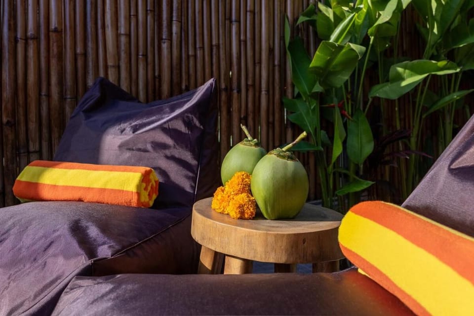 New! Stylish 1-Bedroom Loft Villa5 Kerobokan Villa in North Kuta
