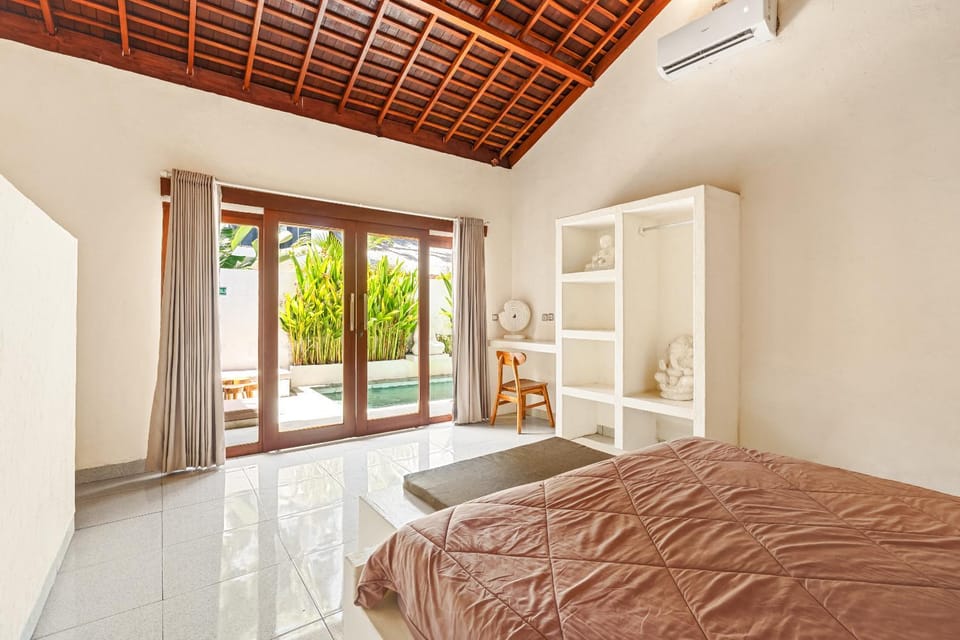 Bedroom, Pool view, wardrobe, air conditioner