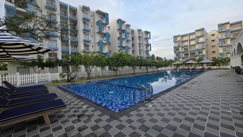 Santorini resort Apartment in Negombo
