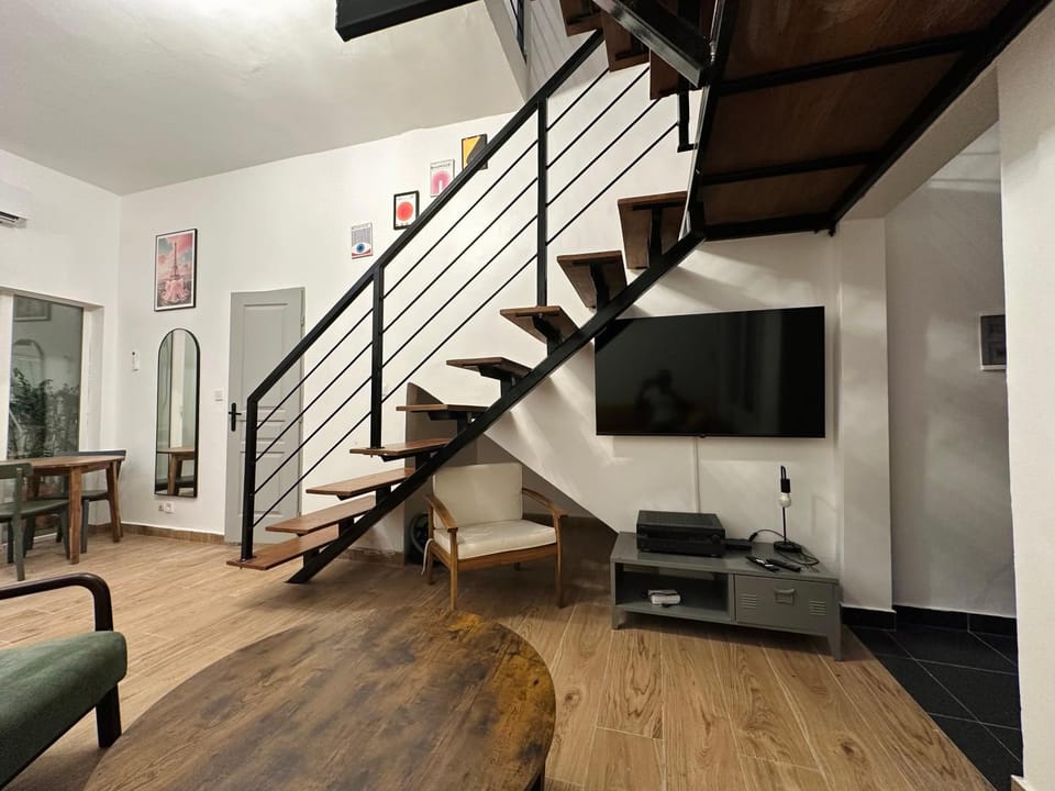 Communal lounge/ TV room, Living room