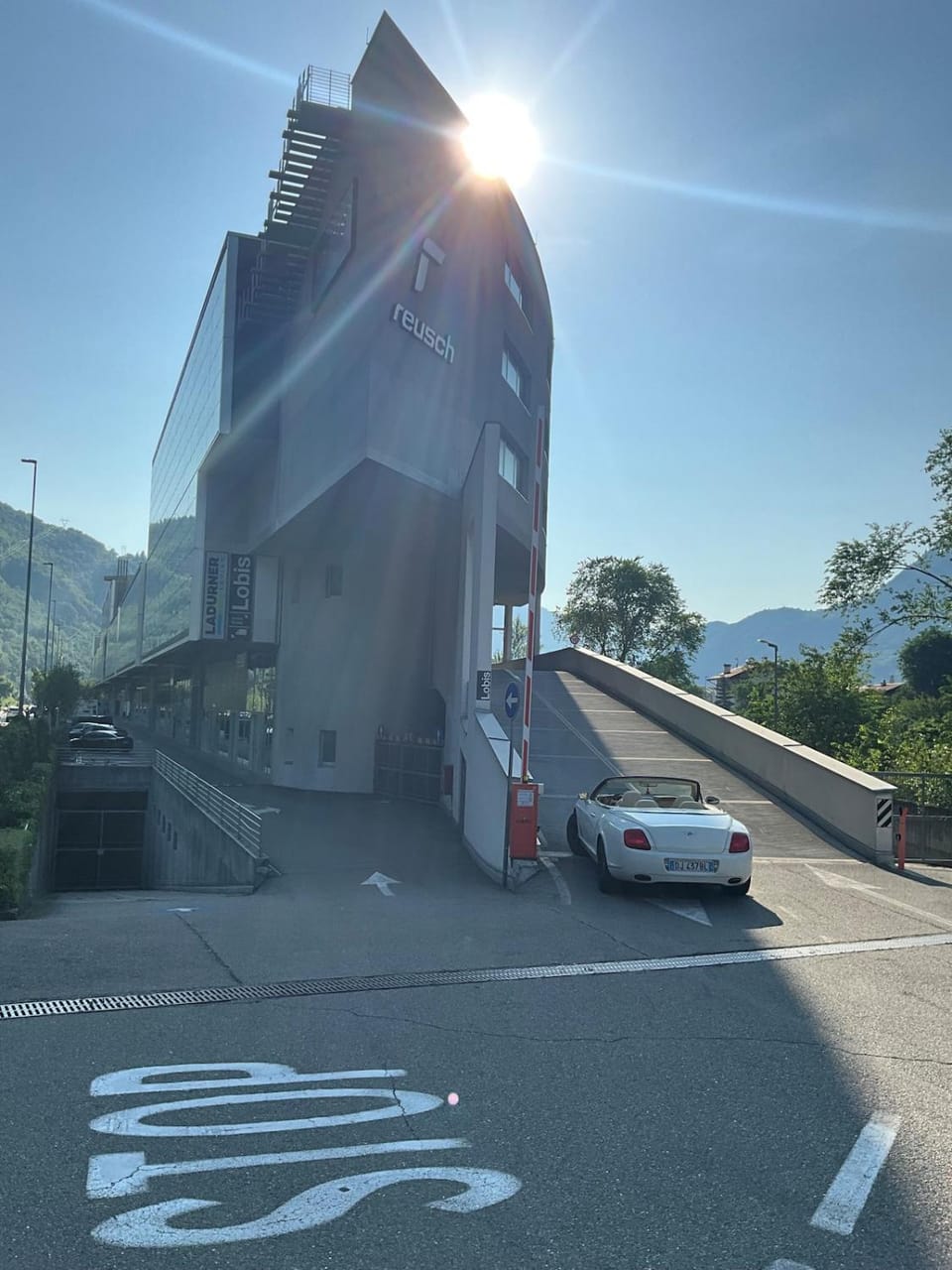 Schnitzstube Design living Kampill - Free Parking Apartment in Bolzano
