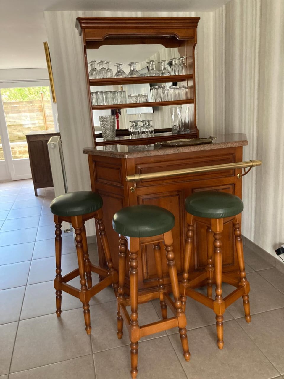 Lounge or bar